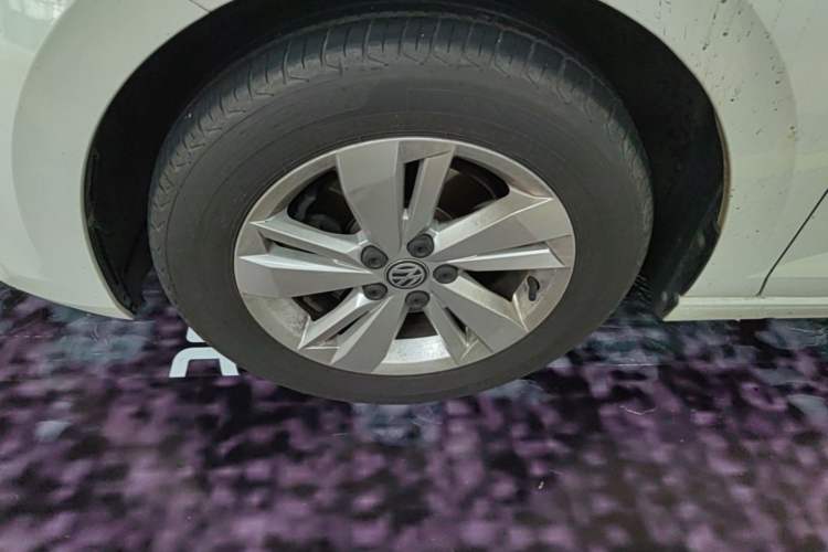 Used Volkswagen Polo 2019 Plus 1.5L Automatic Panoramic Enjoyment Edition Left Front Wheel Hub