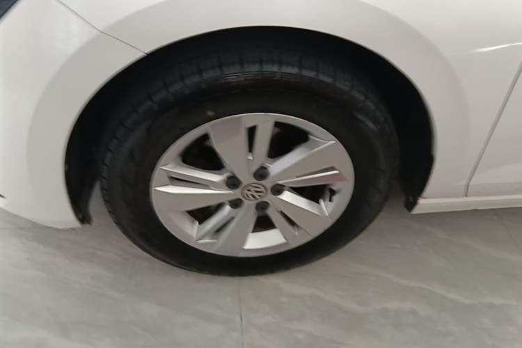 Used Volkswagen Polo 2019 Plus 1.5L Automatic Panoramic Enjoyment Edition Left Front Wheel Hub