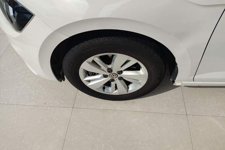 Used Volkswagen Polo 2019 Plus 1.5L Automatic Panoramic Enjoyment Edition Left Front Wheel Hub