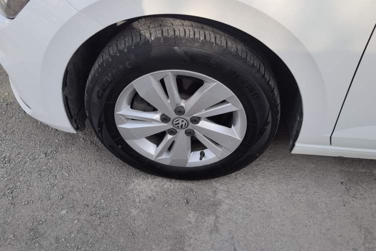 Used Volkswagen Polo 2019 Plus 1.5L Automatic Panoramic Enjoyment Edition Left Front Wheel Hub