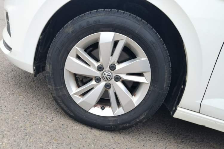 Used Volkswagen Polo 2019 Plus 1.5L Automatic Panoramic Enjoyment Edition Left Front Wheel Hub
