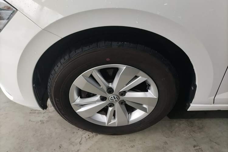 Used Volkswagen Polo 2019 Plus 1.5L Automatic Panoramic Enjoyment Edition Left Front Wheel Hub