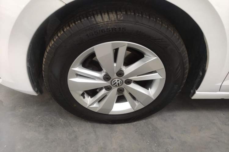 Used Volkswagen Polo 2019 Plus 1.5L Automatic Panoramic Enjoyment Edition Left Front Wheel Hub