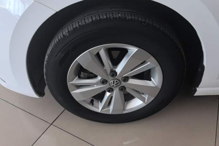 Used Volkswagen Polo 2019 Plus 1.5L Automatic Panoramic Enjoyment Edition Left Front Wheel Hub