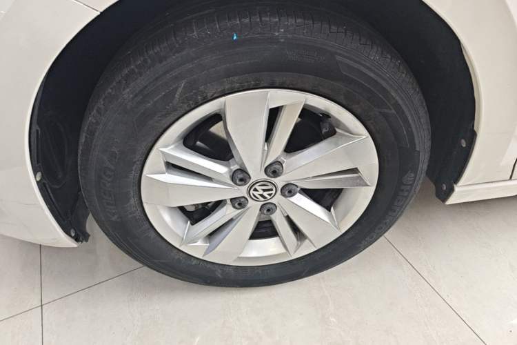 Used Volkswagen Polo 2019 Plus 1.5L Automatic Panoramic Enjoyment Edition Left Front Wheel Hub