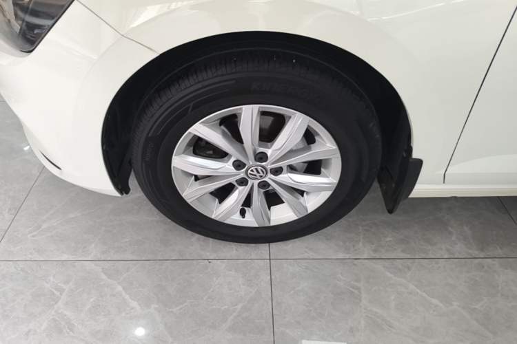 Used Volkswagen Polo 2019 Plus 1.5L Automatic Colorful Technology Edition Left Front Wheel Hub
