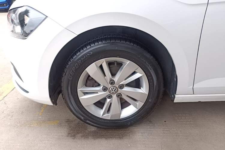 Used Volkswagen Polo 2019 Plus 1.5L Automatic Panoramic Enjoyment Edition Left Front Wheel Hub