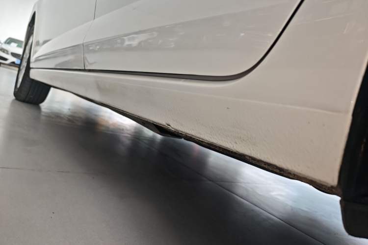 Used Volkswagen Polo 2019 Plus 1.5L Automatic Colorful Technology Edition Left Side Sill