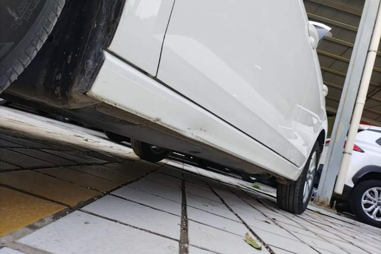 Used Volkswagen Polo 2019 Plus 1.5L Automatic Panoramic Enjoyment Edition Left Side Sill
