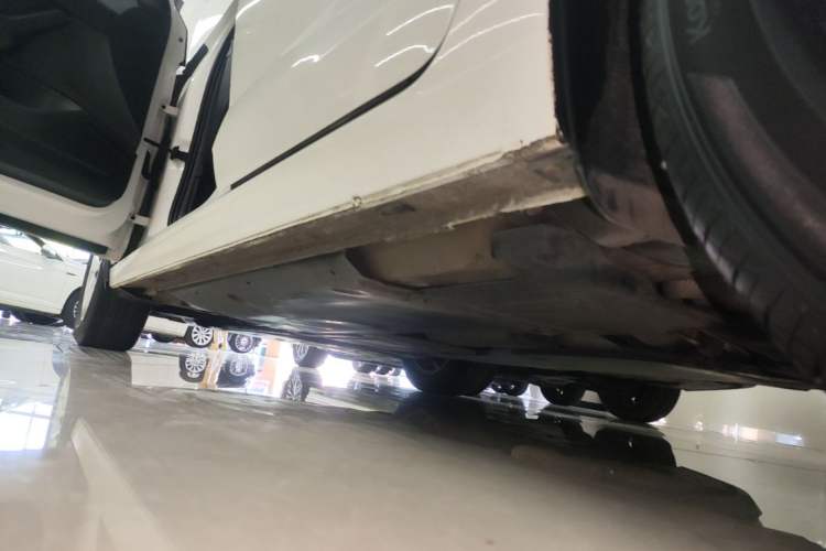 Used Volkswagen Polo 2019 Plus 1.5L Automatic Panoramic Enjoyment Edition Left Side Sill