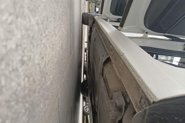 Used Volkswagen Polo 2019 Plus 1.5L Automatic Colorful Technology Edition Left Side Sill