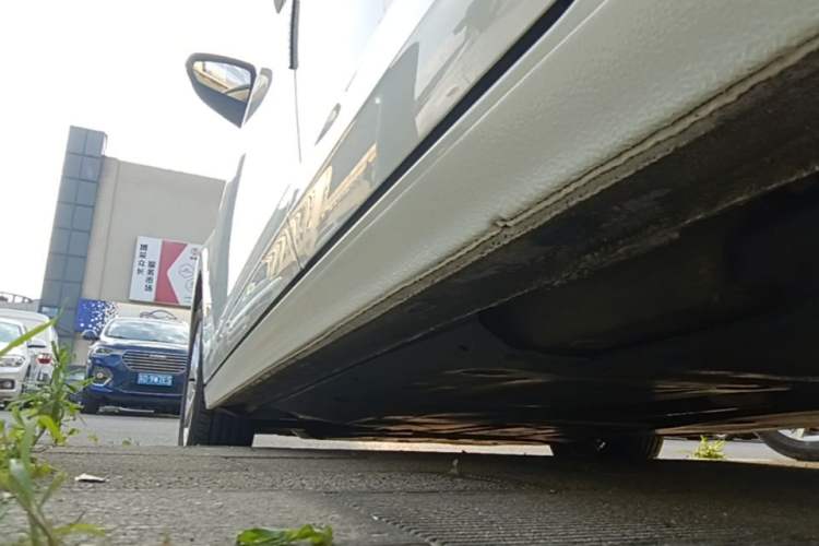 Used Volkswagen Polo 2019 Plus 1.5L Automatic Panoramic Enjoyment Edition Left Side Sill