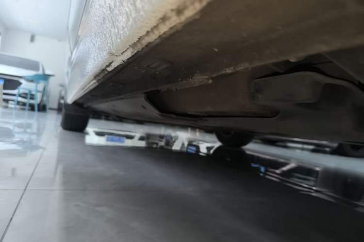 Used Volkswagen Polo 2019 Plus 1.5L Automatic Colorful Technology Edition Left Side Sill