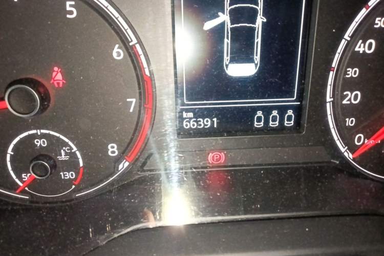 Used Volkswagen Polo 2019 Plus 1.5L Automatic Panoramic Enjoyment Edition Odometer Close Up