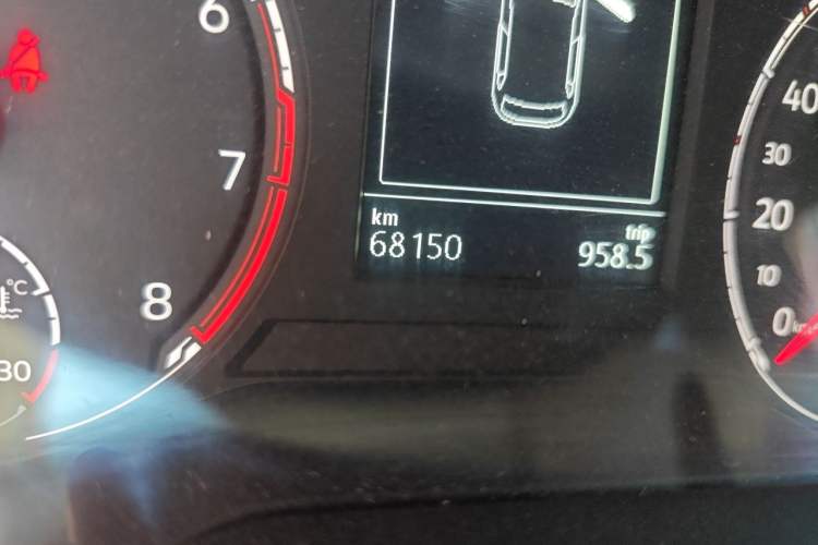 Used Volkswagen Polo 2019 Plus 1.5L Automatic Panoramic Enjoyment Edition Odometer Close Up