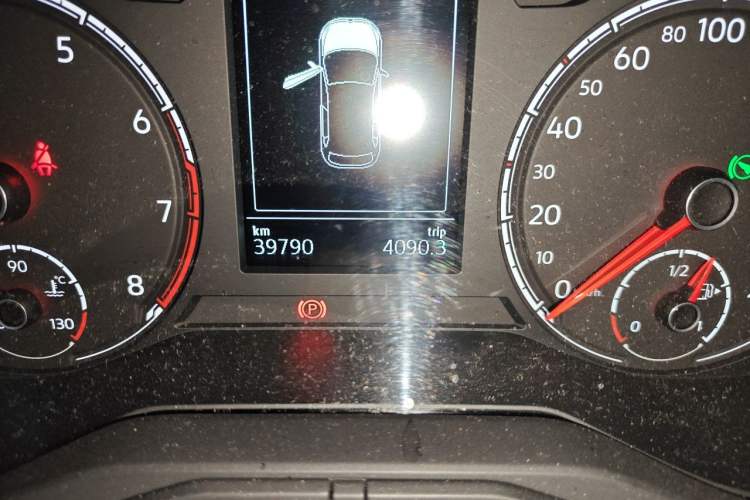 Used Volkswagen Polo 2019 Plus 1.5L Automatic Panoramic Enjoyment Edition Odometer Close Up