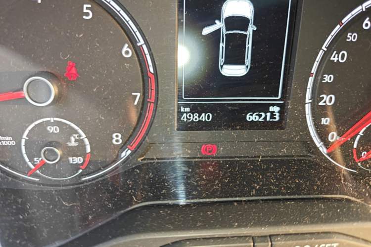 Used Volkswagen Polo 2019 Plus 1.5L Automatic Colorful Technology Edition Odometer Close Up