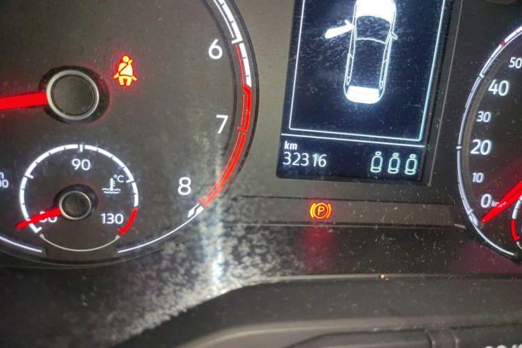 Used Volkswagen Polo 2019 Plus 1.5L Automatic Panoramic Enjoyment Edition Odometer Close Up