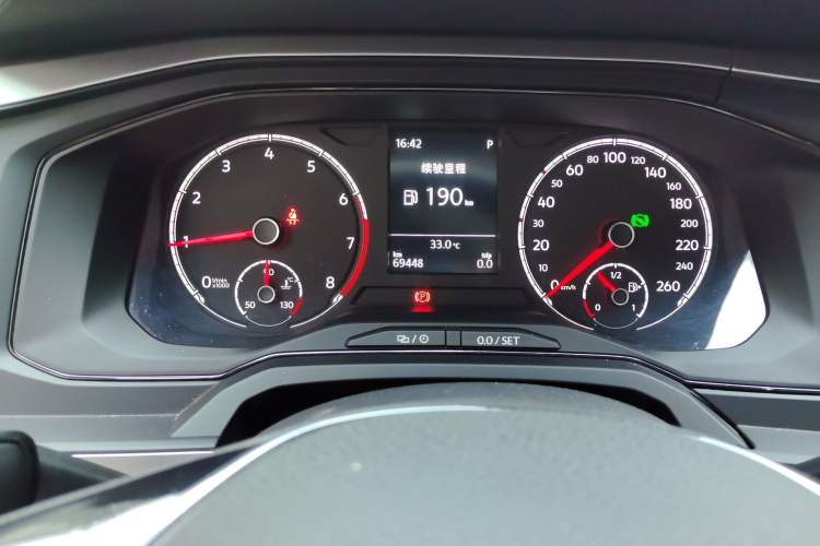 Used Volkswagen Polo 2019 Plus 1.5L Automatic Panoramic Enjoyment Edition Odometer Close Up