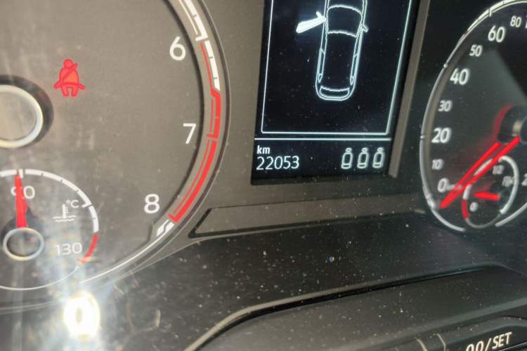 Used Volkswagen Polo 2019 Plus 1.5L Automatic Panoramic Enjoyment Edition Odometer Close Up