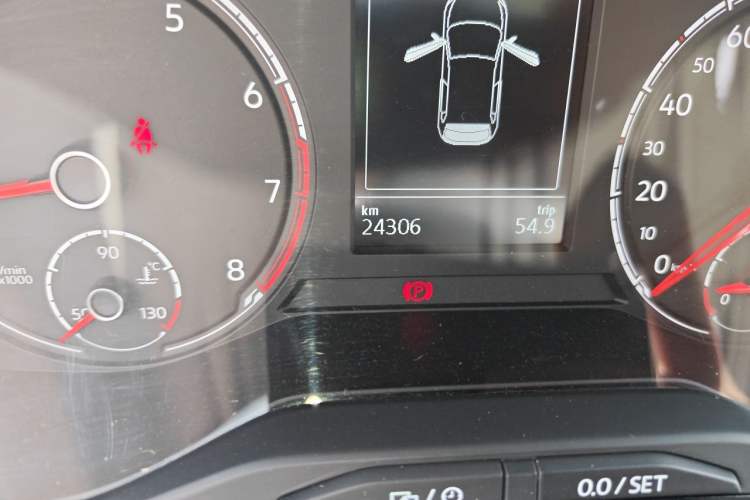 Used Volkswagen Polo 2019 Plus 1.5L Automatic Colorful Technology Edition Odometer Close Up