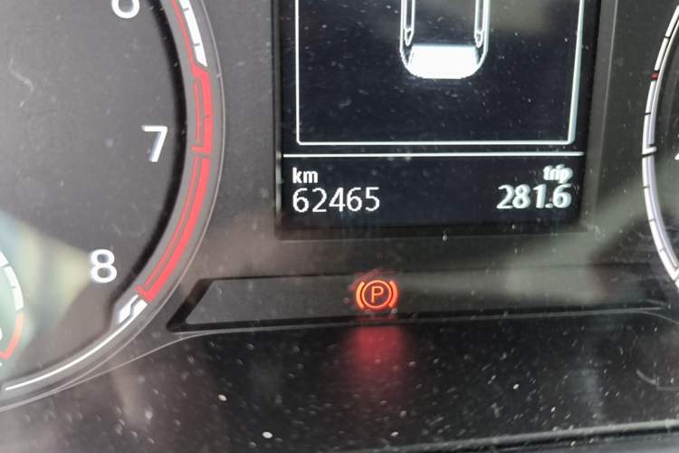 Used Volkswagen Polo 2019 Plus 1.5L Automatic Panoramic Enjoyment Edition Odometer Close Up
