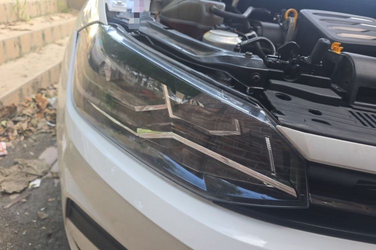 Used Volkswagen Polo 2019 Plus 1.5L Automatic Panoramic Enjoyment Edition Right Front Headlight