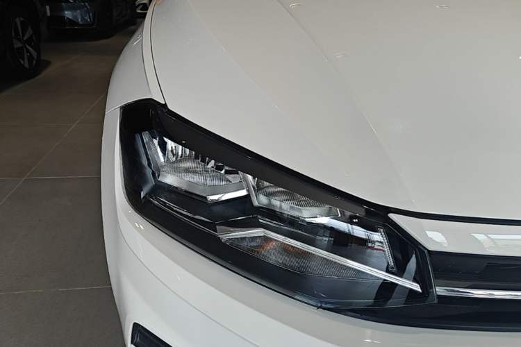 Used Volkswagen Polo 2019 Plus 1.5L Automatic Panoramic Enjoyment Edition Right Front Headlight
