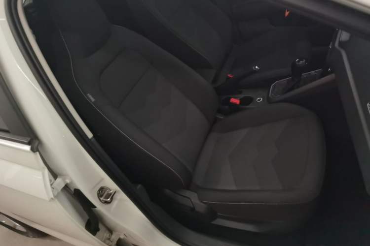 Used Volkswagen Polo 2019 Plus 1.5L Automatic Panoramic Enjoyment Edition Right Front Seat