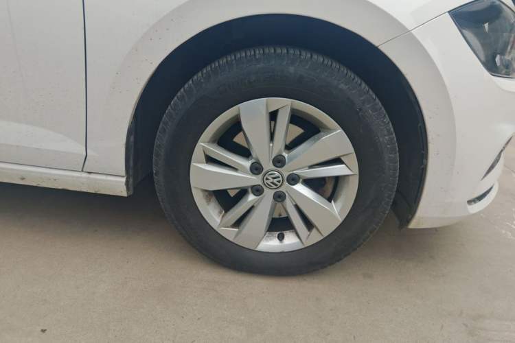 Used Volkswagen Polo 2019 Plus 1.5L Automatic Panoramic Enjoyment Edition Right Front Wheel Hub