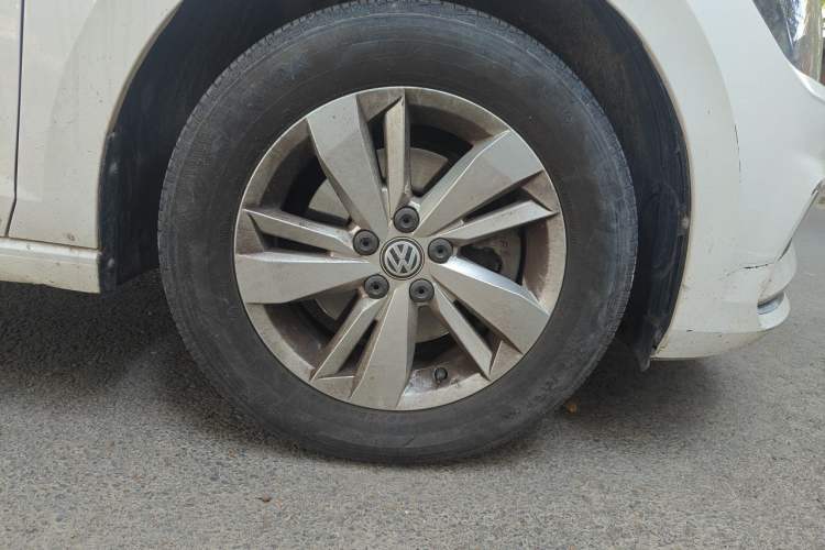 Used Volkswagen Polo 2019 Plus 1.5L Automatic Panoramic Enjoyment Edition Right Front Wheel Hub