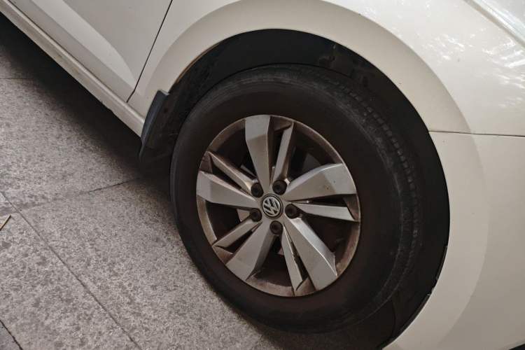 Used Volkswagen Polo 2019 Plus 1.5L Automatic Panoramic Enjoyment Edition Right Front Wheel Hub