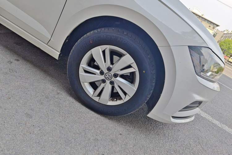 Used Volkswagen Polo 2019 Plus 1.5L Automatic Panoramic Enjoyment Edition Right Front Wheel Hub