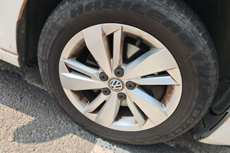 Used Volkswagen Polo 2019 Plus 1.5L Automatic Panoramic Enjoyment Edition Right Front Wheel Hub