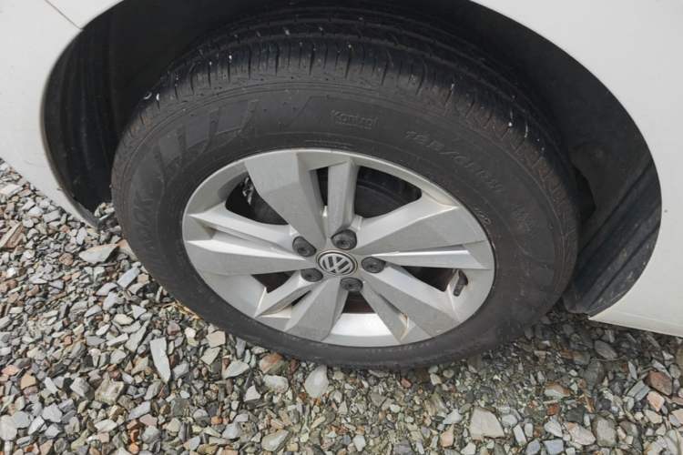 Used Volkswagen Polo 2019 Plus 1.5L Automatic Panoramic Enjoyment Edition Right Rear Wheel Hub