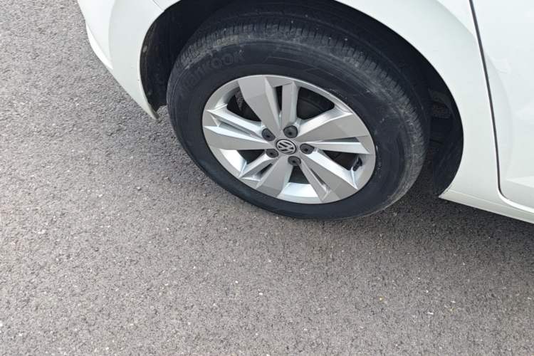 Used Volkswagen Polo 2019 Plus 1.5L Automatic Panoramic Enjoyment Edition Right Rear Wheel Hub