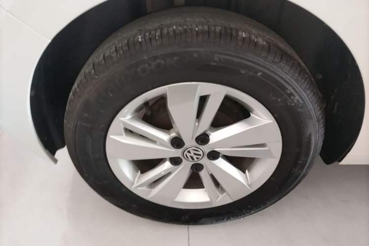 Used Volkswagen Polo 2019 Plus 1.5L Automatic Panoramic Enjoyment Edition Right Rear Wheel Hub
