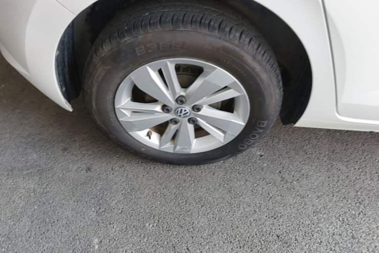 Used Volkswagen Polo 2019 Plus 1.5L Automatic Panoramic Enjoyment Edition Right Rear Wheel Hub