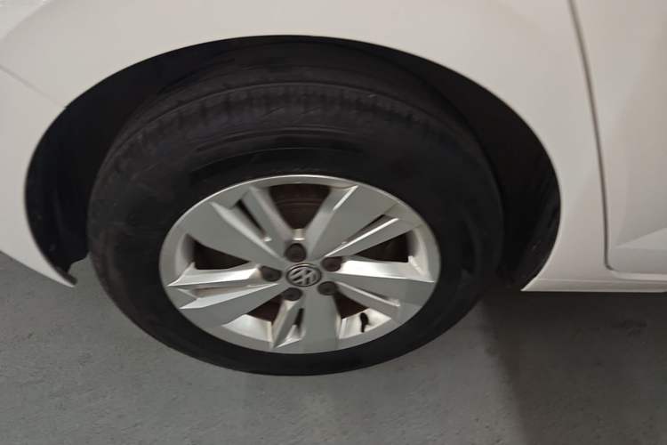 Used Volkswagen Polo 2019 Plus 1.5L Automatic Panoramic Enjoyment Edition Right Rear Wheel Hub