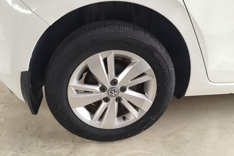 Used Volkswagen Polo 2019 Plus 1.5L Automatic Panoramic Enjoyment Edition Right Rear Wheel Hub