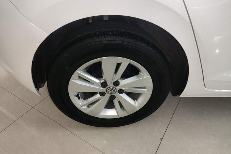 Used Volkswagen Polo 2019 Plus 1.5L Automatic Panoramic Enjoyment Edition Right Rear Wheel Hub