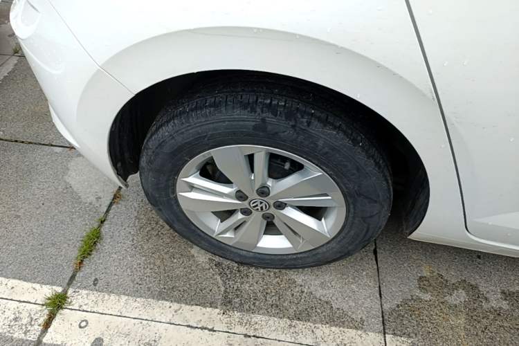 Used Volkswagen Polo 2019 Plus 1.5L Automatic Panoramic Enjoyment Edition Right Rear Wheel Hub