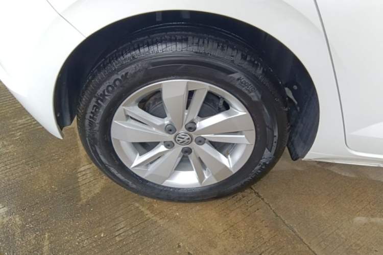 Used Volkswagen Polo 2019 Plus 1.5L Automatic Panoramic Enjoyment Edition Right Rear Wheel Hub