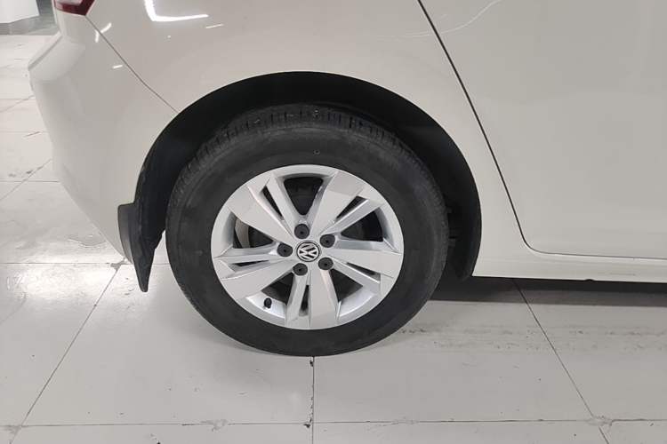 Used Volkswagen Polo 2019 Plus 1.5L Automatic Panoramic Enjoyment Edition Right Rear Wheel Hub