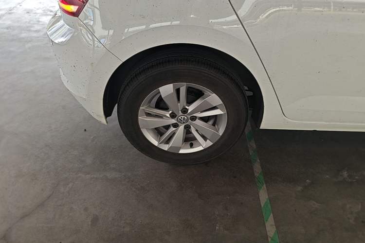 Used Volkswagen Polo 2019 Plus 1.5L Automatic Panoramic Enjoyment Edition Right Rear Wheel Hub