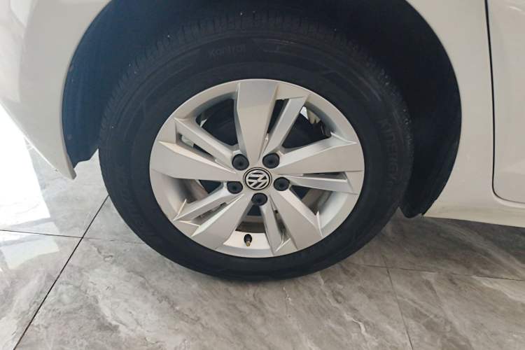Used Volkswagen Polo 2019 Plus 1.5L Automatic Panoramic Enjoyment Edition Right Rear Wheel Hub