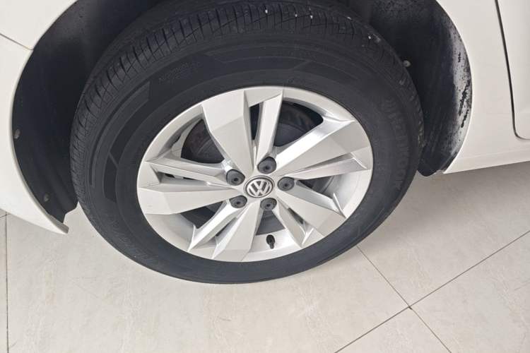 Used Volkswagen Polo 2019 Plus 1.5L Automatic Panoramic Enjoyment Edition Right Rear Wheel Hub