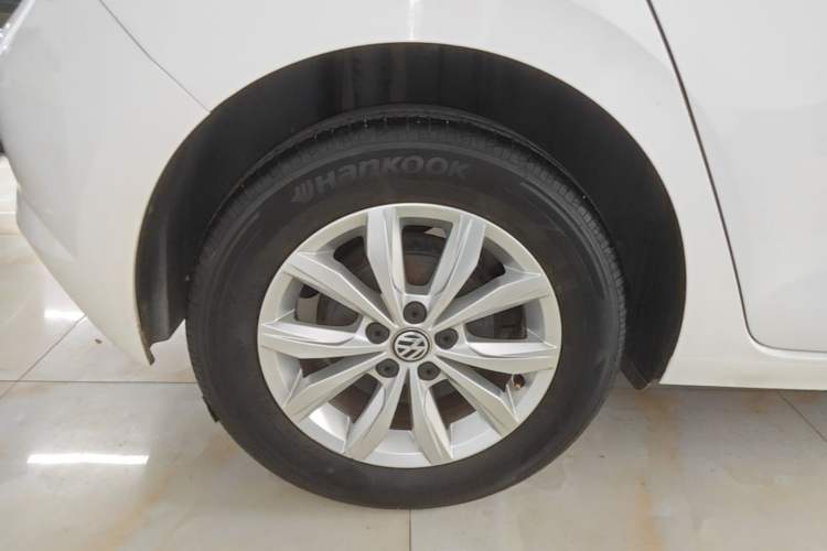 Used Volkswagen Polo 2019 Plus 1.5L Automatic Colorful Technology Edition Right Rear Wheel Hub