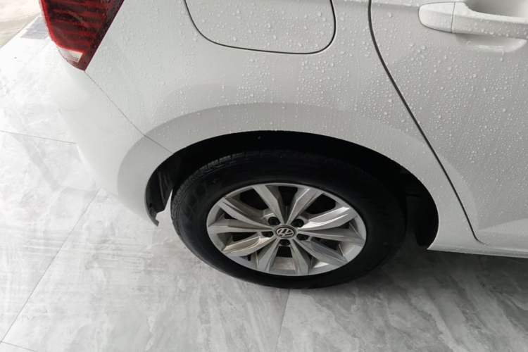 Used Volkswagen Polo 2019 Plus 1.5L Automatic Colorful Technology Edition Right Rear Wheel Hub