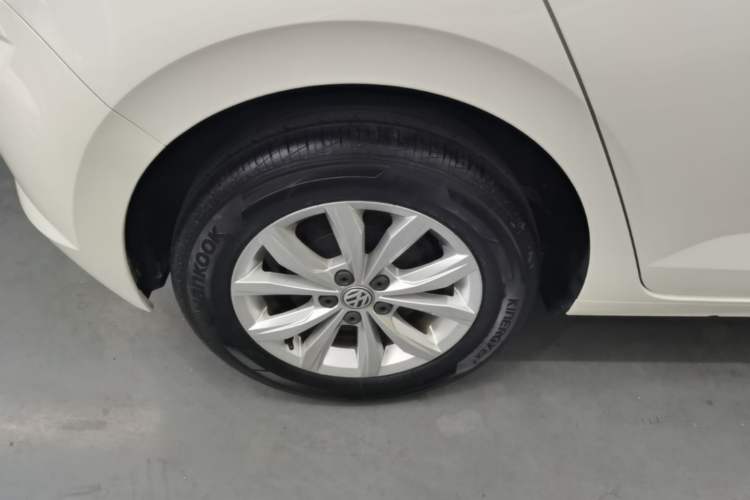 Used Volkswagen Polo 2019 Plus 1.5L Automatic Colorful Technology Edition Right Rear Wheel Hub
